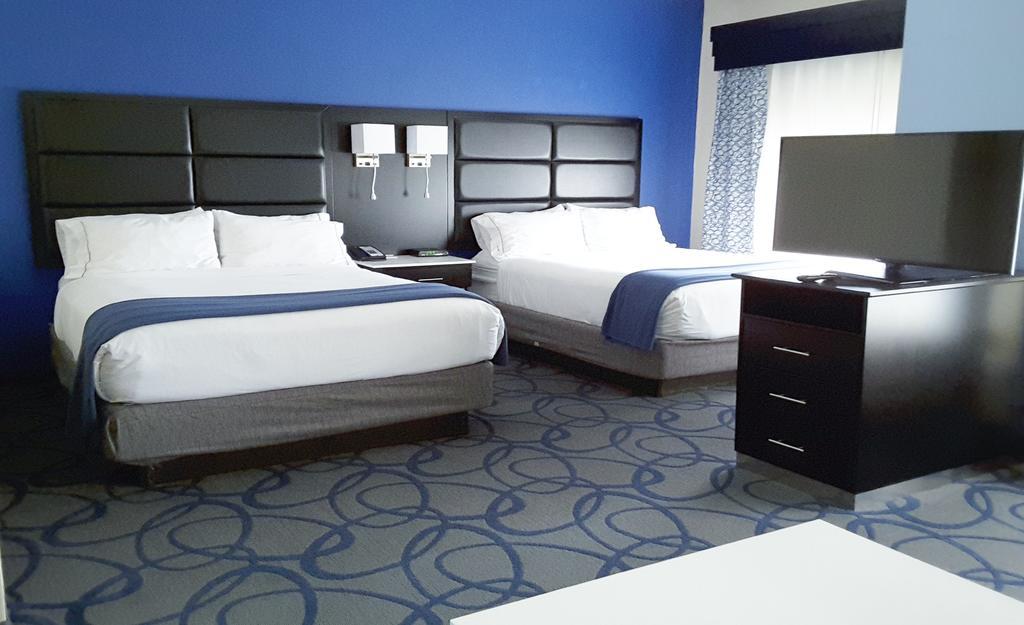 Holiday Inn Express Hotel & Suites Lawrenceville By Ihg מראה חיצוני תמונה
