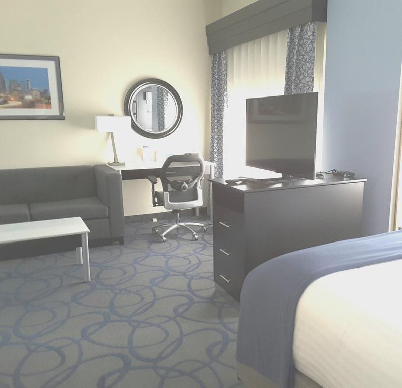 Holiday Inn Express Hotel & Suites Lawrenceville By Ihg מראה חיצוני תמונה