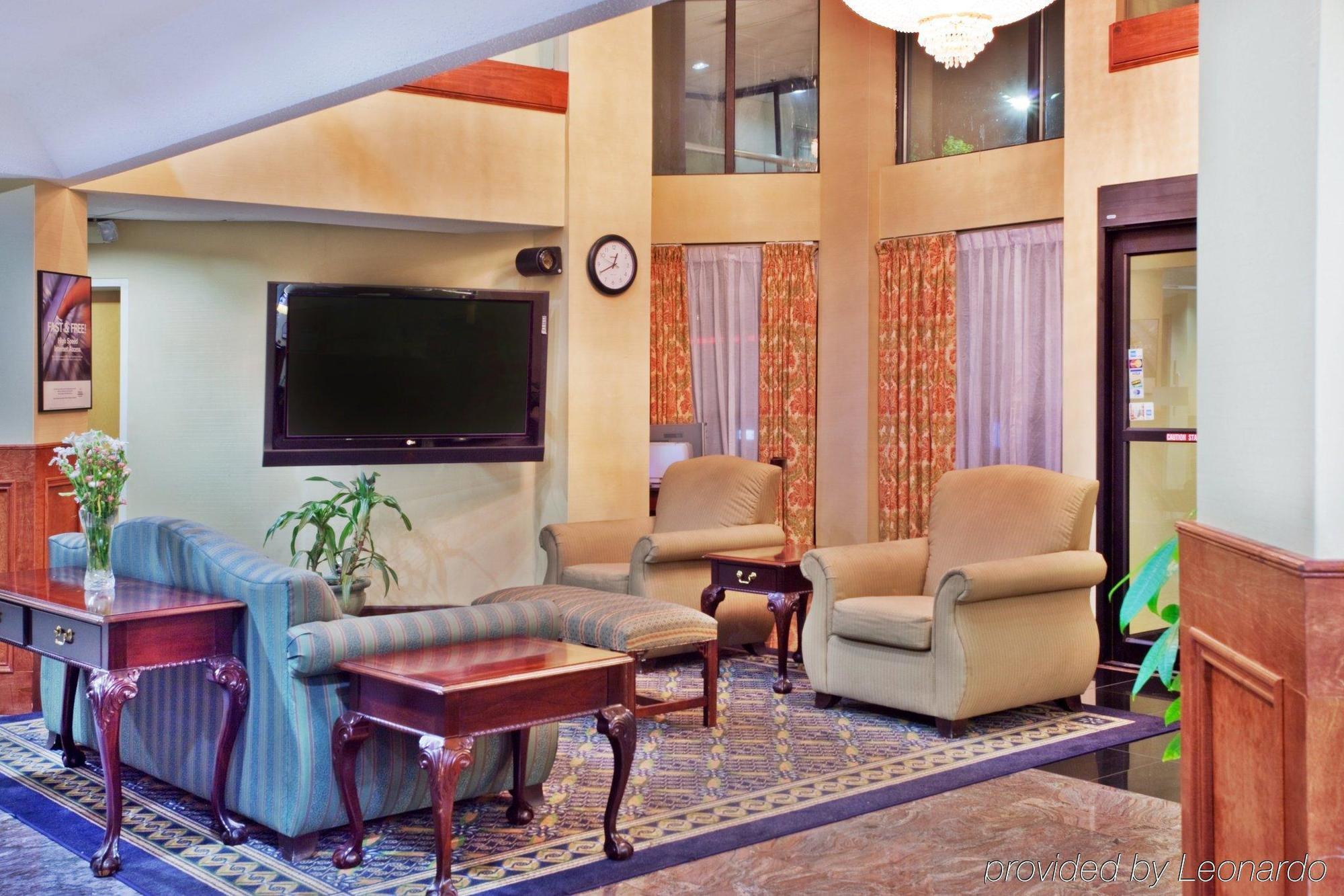 Holiday Inn Express Hotel & Suites Lawrenceville By Ihg מראה חיצוני תמונה